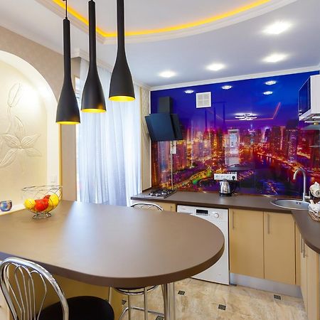 Apartment Near Railway Station キエフ エクステリア 写真